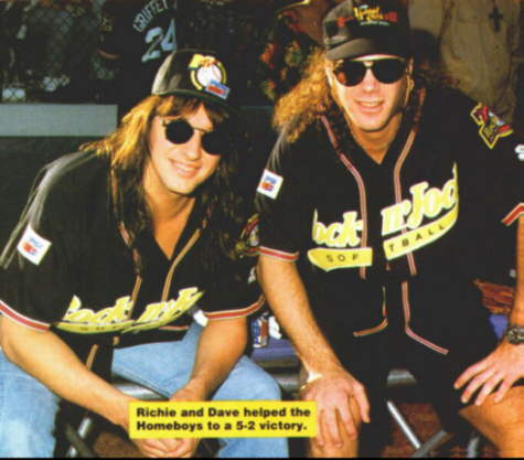 richiedavesoftball.jpg